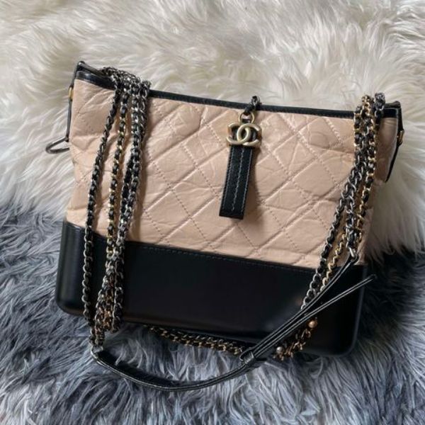 圖片 Chanel 米黑牛皮流浪包