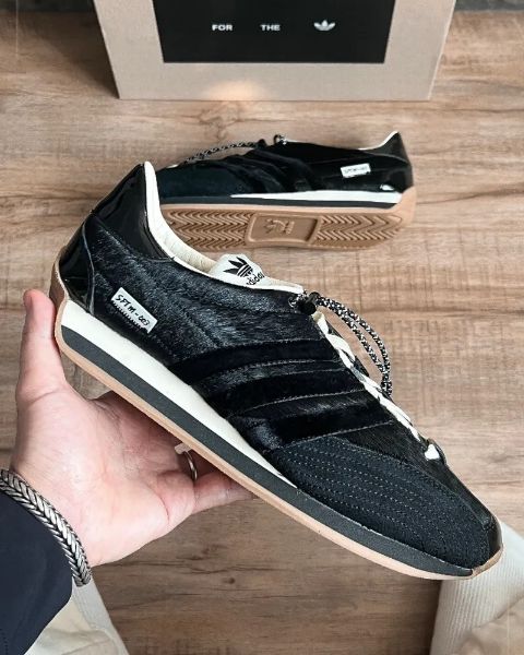 Song For The Mute x Adidas Originals Country OG "Black Cream White"