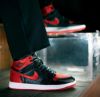 圖片 鞋教 Nike W Air Jordan 1 Low Retro High OG "Satin Bred" 黑紅 緞面絲綢 女款  FD4810-061