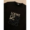 圖片 Loewe 經典刺繡大Logo設計 黑色 男生 大學t