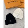 圖片 Louis Vuitton LV 刺繡小logo設計 黑色 白色 毛帽