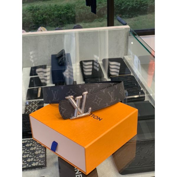 圖片 Louis Vuitton LV 經典銀頭搭配 黑色老花皮帶