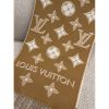 圖片 Louis Vuitton LV經典正反雙色搭配滿版Logo設計 雙面可使用 奶茶 金屬纖維 圍巾