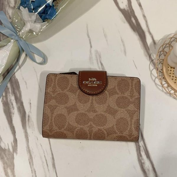 圖片 Coach新款老花中夾