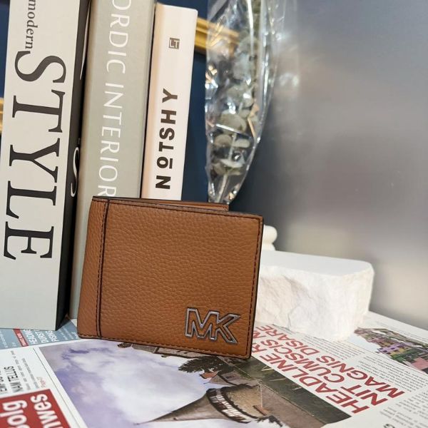 圖片 MK MICHAEL KORS 防刮皮革金屬LOGO-棕色