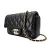 圖片 Chanel Mini Coco 菱格羊皮金釦斜背包-18cm(AS5219-黑)