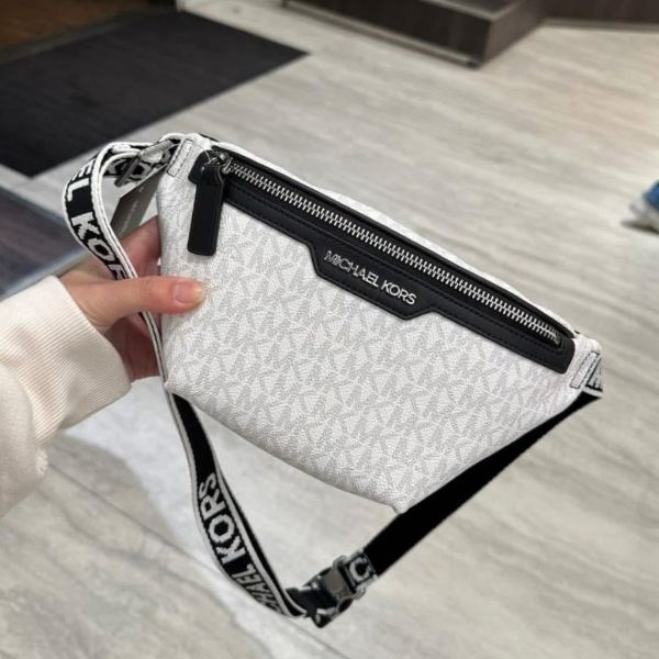 圖片 Michael Kors MK 滿版提花字母背袋腰包