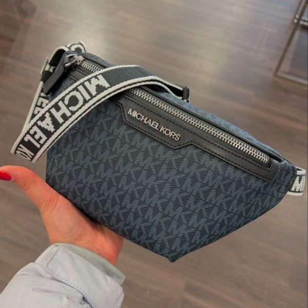 圖片 Michael Kors MK 滿版提花字母背袋腰包