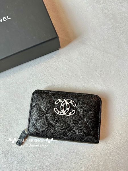 圖片 Chanel 黑白 大雙c 荔枝皮 拉鍊錢包/卡包。新款內裏多了分層拉鍊更耐裝、很實用