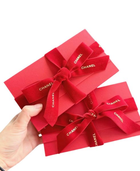 圖片 Chanel香奈兒 2025年精品櫃紅包袋 5入一盒/禮盒版附緞帶