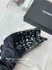 圖片 Chanel 24p 黑銀 字母logo 荔枝皮 絲巾大雙c L錢包/卡包
