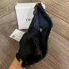 圖片 Dior Saddle Lotus 錢包 深藍緹花