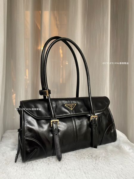 圖片 PRADA 黑色經典肩背包