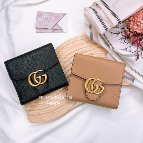 圖片 GUCCI 新款 金屬LOGO 信封 兩折短夾