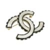 圖片 Chanel 黑框金屬大雙C造型胸針(淡金)