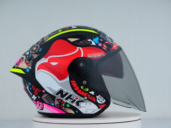 圖片 【台中硬了安全帽】NHK S1GP PRO AL21 印尼站 (Alonso Lopez) 選手彩繪