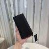 圖片 Michael Kors 新款防刮皮革對開長夾