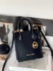 圖片 MICHAEL KORS MERCER 經典法式純色LOGO 風琴包