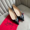 圖片 Christian Louboutin尖頭紅底鞋