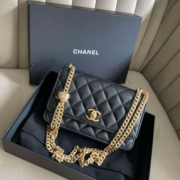 圖片 Chanel 24p 黑金荔枝愛心調節woc