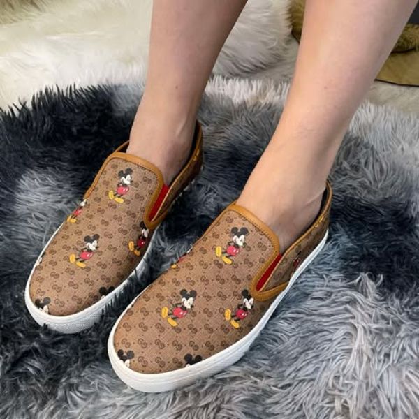 圖片 Gucci x Disney 老花米奇樂福鞋
