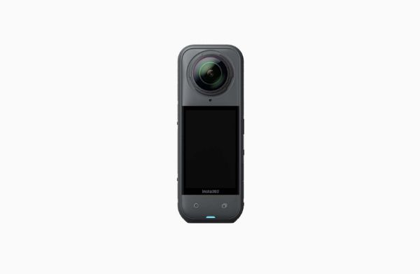 圖片 Insta360 X5 8K全景運動相機｜1/1.28吋感光元件+三重AI晶片｜PureVideo極致夜拍｜IP68防水15米｜可拆卸高強度鏡頭｜6期0利率分期輕鬆購