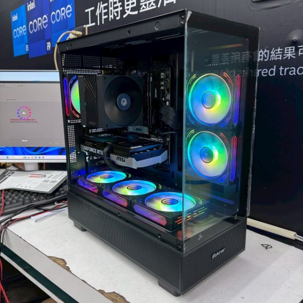 圖片 影殺8號 I5-14400F 獨顯 RTX5070 SHADOW 2X 電競主機 電腦 魔物獵人 特戰英豪