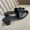 圖片 Hermes 黑色蕾絲豬鼻子跟鞋