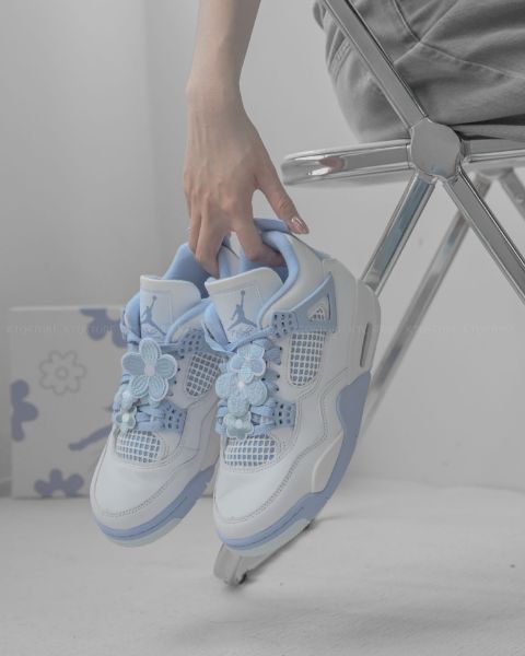  Air Jordan 4 Retro "Forget Me Not" 勿忘我 HV0823-100