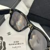 圖片 CHANEL 25P 菱格摺疊墨鏡