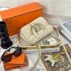 圖片 Hermes Halzan 22 MINI VEAU SWIFT 奶昔白銀釦