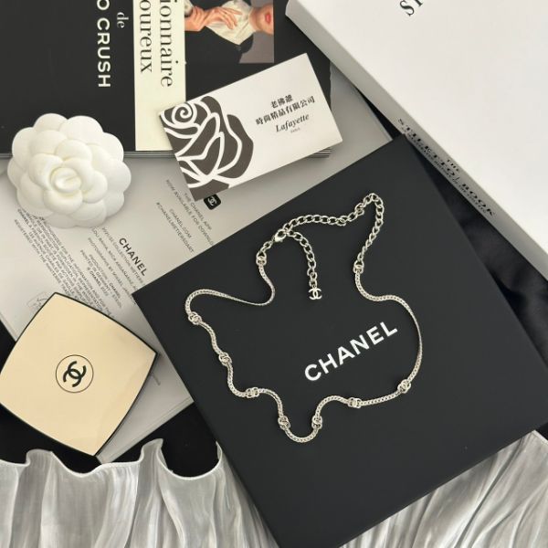 圖片 CHANEL 24B 七花小LOGO項鏈