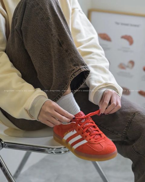 圖片 KTQ STORE 現貨 Adidas Original Gazelle Indoor W "Bold Orange" 落日橘紅 HQ8718