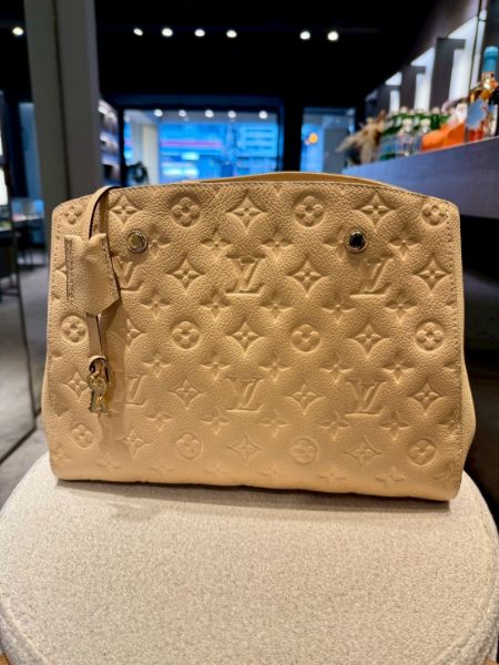 圖片 LV 奶茶壓花手提包