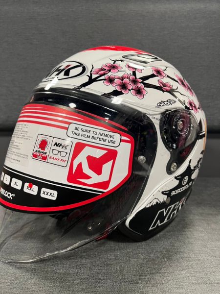 圖片 【台中硬了安全帽】NHK S1GP PRO AL21#12 日本站 (Alonso Lopze)選手彩繪