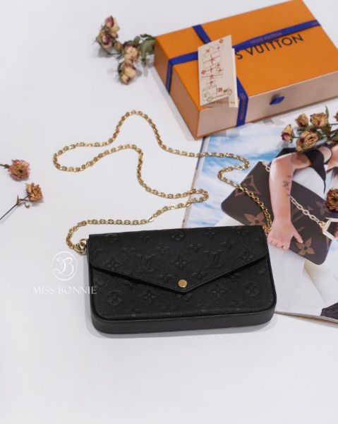 圖片 LV(M82477)壓紋皮革三合一鏈包/黑色(內裏絨布款）(預購)