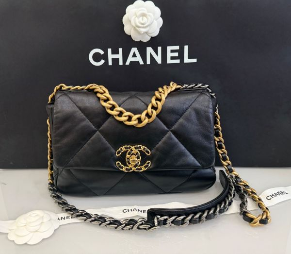 圖片 「M.Y精品」Chanel 19 包 19bag 19包 Chanel19 小號黑金 26cm 晶片款 
