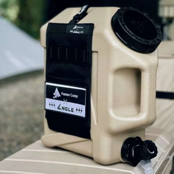 圖片 『聯名商品』ANGLE X FARMER CAMP 儲水桶與側邊多功能掛袋組-沙/黑色