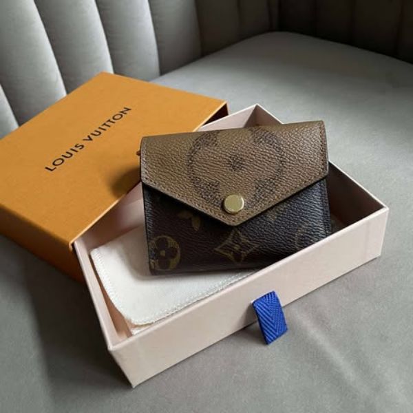 圖片 Lv 老花拼色短夾