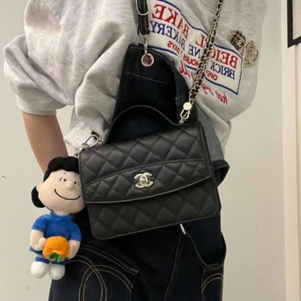 圖片 Chanel 25c黑金荔枝3way新款mini後背包