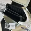 圖片 BURBERRY 經典菱格紋直式拉鏈長夾