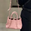 圖片 Bottega Veneta 819004 Small Pinacoteca 畫廊編織小款托特包 玫瑰粉色