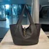 圖片 Saint Laurent 763435 YSL LE 5 A 7 Bea 柔軟鹿皮包 麝香棕色