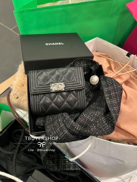 圖片 Chanel boy 黑銀 荔枝皮 三折短夾