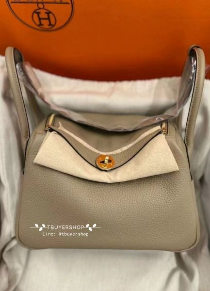 圖片 Hermes Lindy26 8Q 馬爾法米 金扣tc皮 W 台灣票