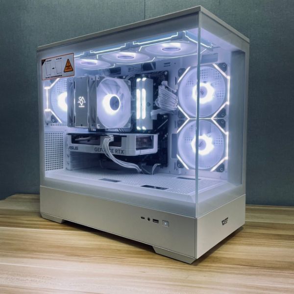 圖片 🌊浪漫海景 ( AMD R7-7700 / RTX5060 Ti /  32G / 1TB )