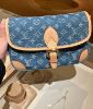 圖片 LV 新款 M13070 Resort 系列 Diane水洗牛仔 LV RESORT FW25 法棍牛仔包