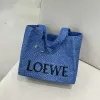 圖片 Loewe 中款棕櫚 Font Tote 包 淺藍色/付長肩帶
