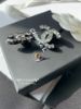 圖片 Chanel 黑色水晶 壓克力大雙C耳釘 實物很輕、很百搭