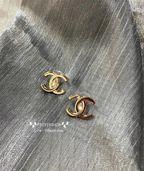 圖片 Chanel 大雙c淡金水鑽耳釘